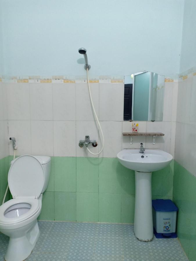 Nhà Nghỉ Kim Lài Pleiku Exterior foto