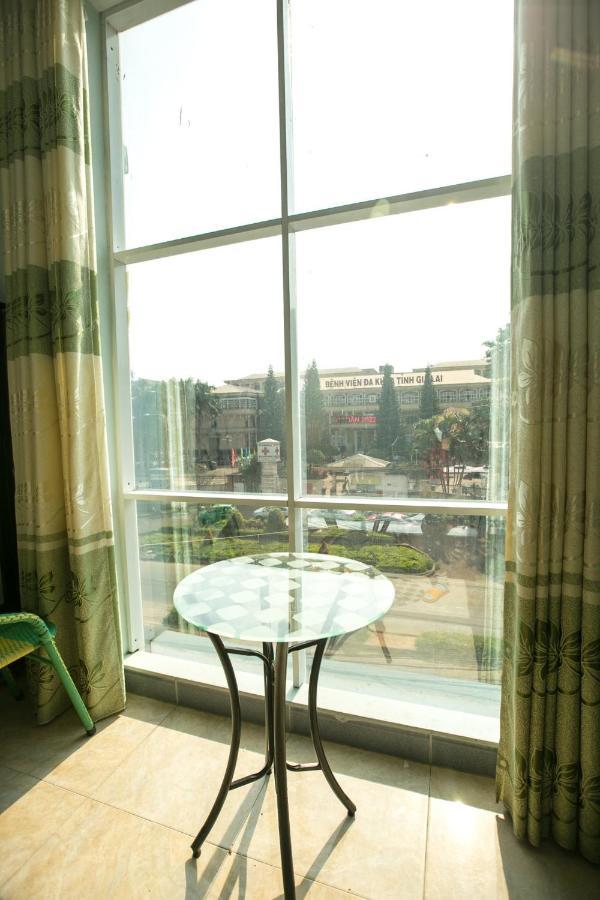Nhà Nghỉ Kim Lài Pleiku Exterior foto